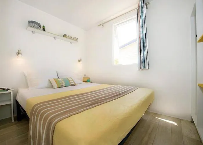 Campingplatz Parc Des Roches *