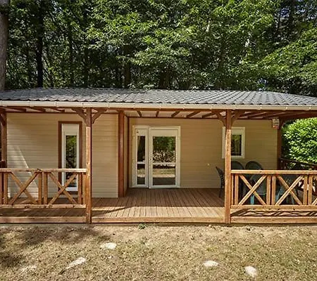 Parc Des Roches Camping Saint-Chéron