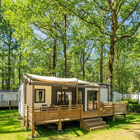 Parc Des Roches Campsite Saint-Cheron