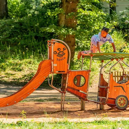 Campsite Parc Des Roches Saint-Cheron