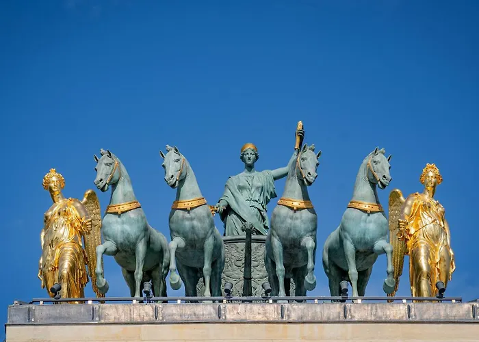 Camping Parc Des Roches Saint-Chéron