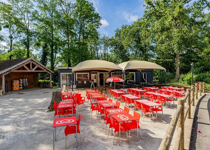 Parc Des Roches Camping