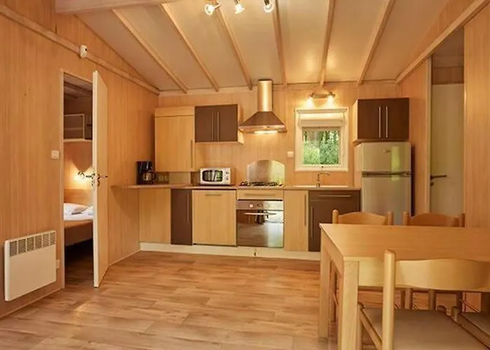 Camping Parc Des Roches